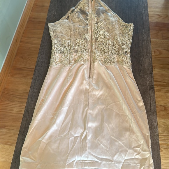 Luxxel Champagne Sheer Lace Satin Bodycon Mini Dress - Picture 5 of 11